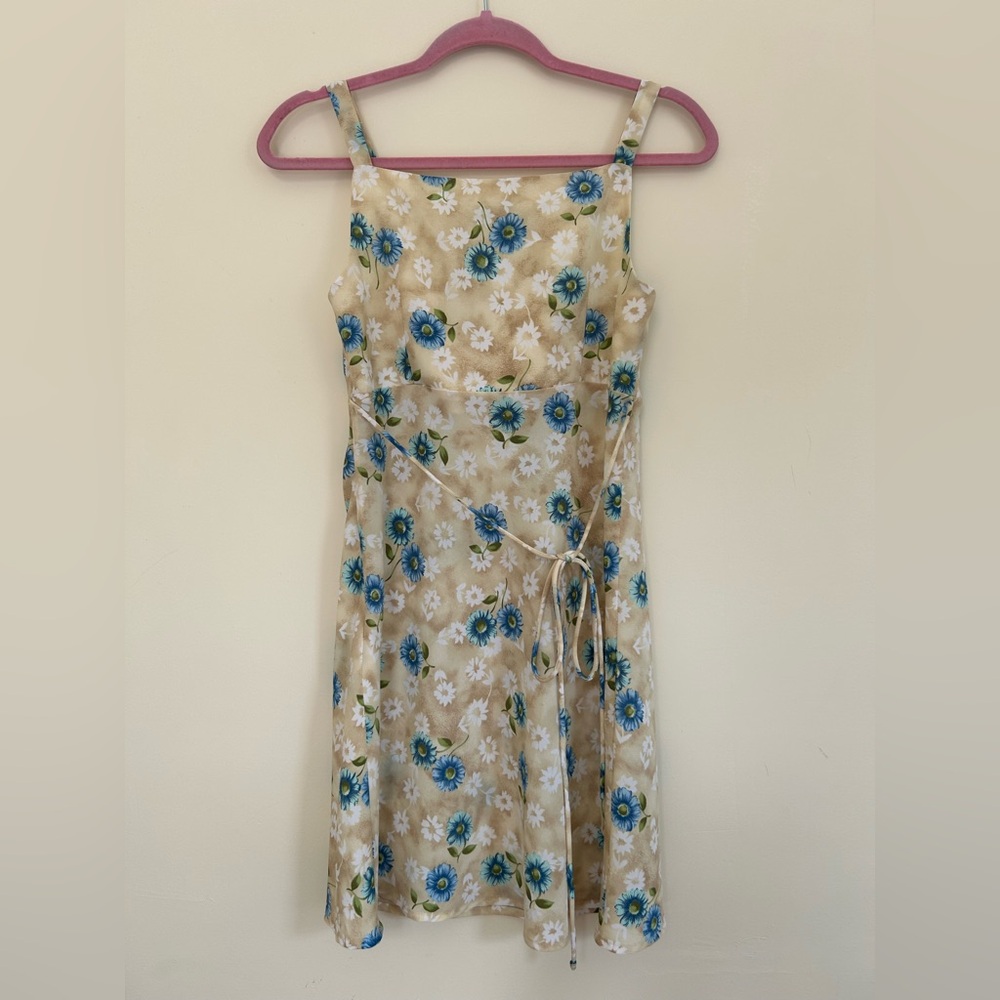 Y2K Rampage Cream and Blue Floral Sleeveless High-Waist A-Line Mini Sundress - Picture 9 of 14